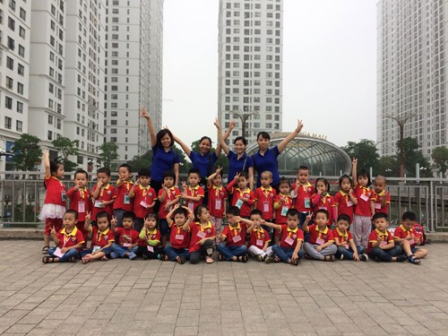 Trải nghiệm thú vị của các bé Trường Mầm non Ngọc Thụy tại khu vui chơi VinKe - TimeCity (VIN KID’s EDUTAINMENT)